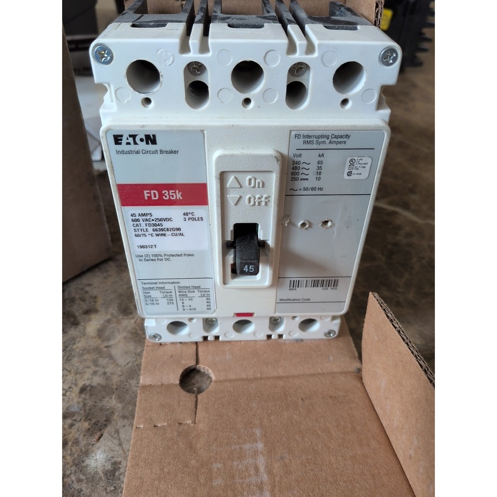 1 Eaton FD3045 3 Pole 45A 600V Circuit Breaker
